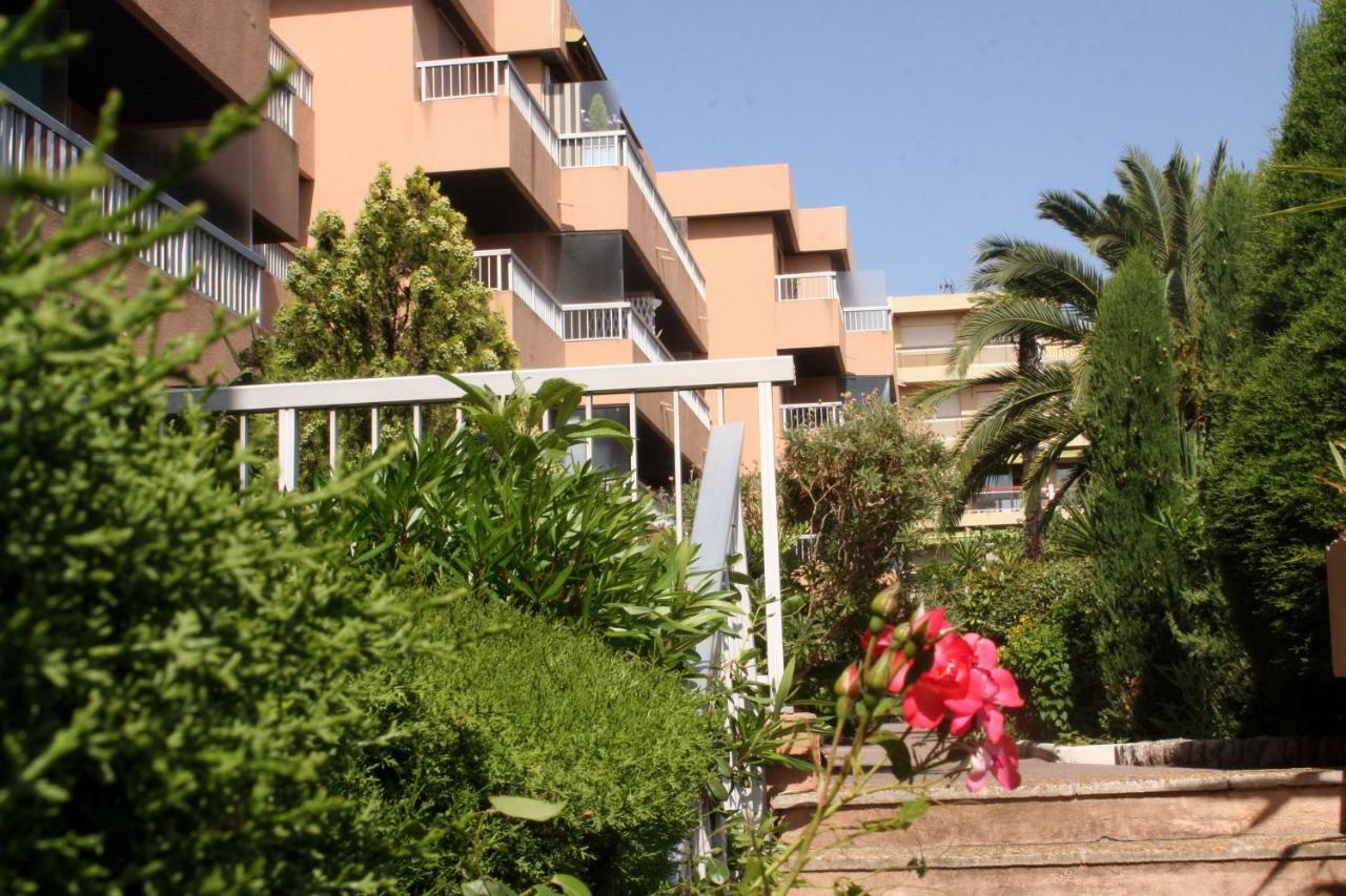 Studio Le Fabrina Riviera Ница Екстериор снимка